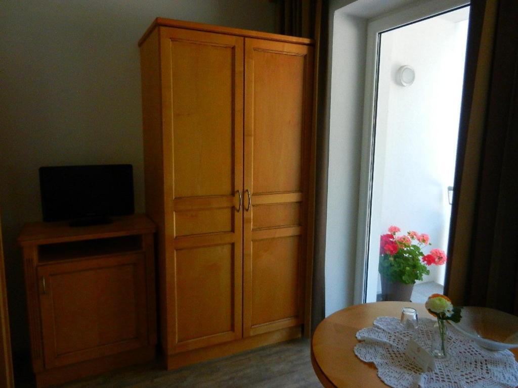 Pension Apartment Hoedner Ebbs Esterno foto